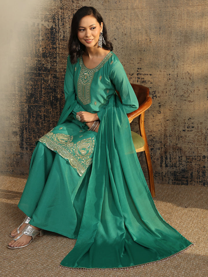Libas Art Green Embroidered Organza Straight Suit Set With Dupatta