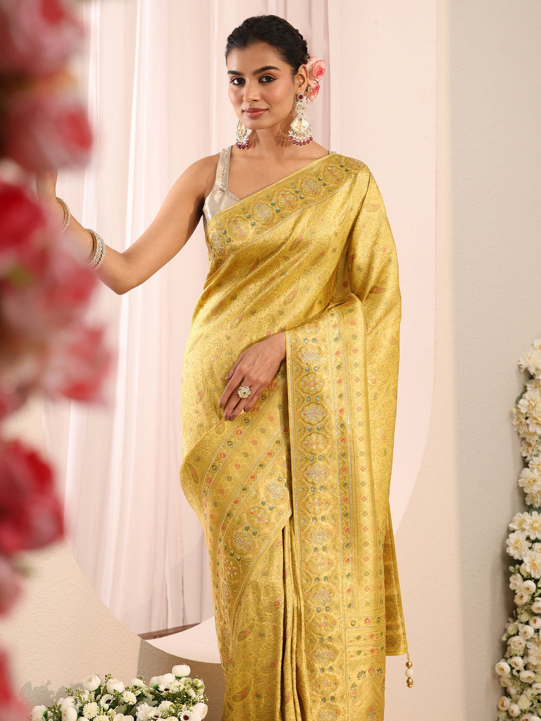 Libas Art Green Ethnic Woven Design Silk Blend Saree With Unstitched Blouse Piece