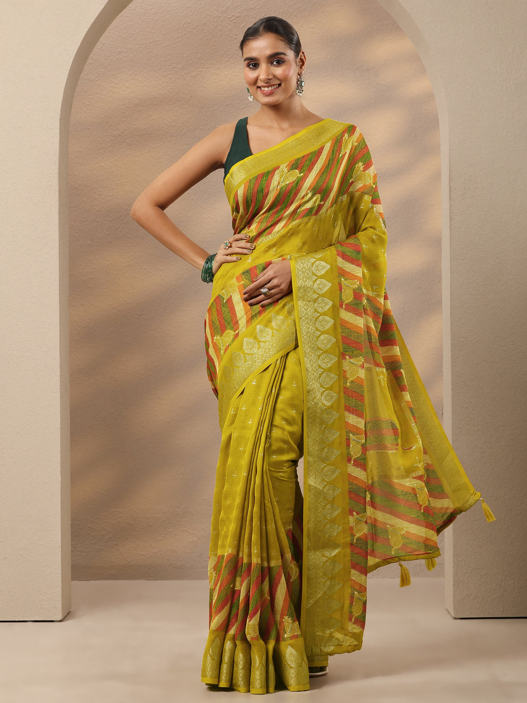 Lime Green Printed Silk Blend Saree With Unstitched Blouse Piece