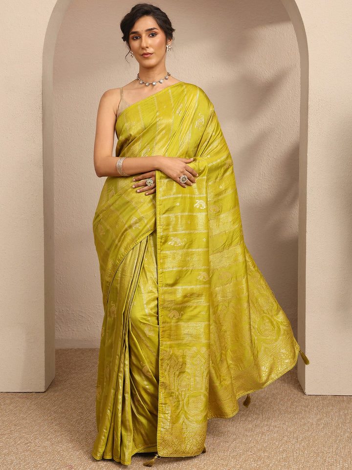 Lime Green Woven Design Banarsi Silk Blend Saree With Unstitched Blouse Piece