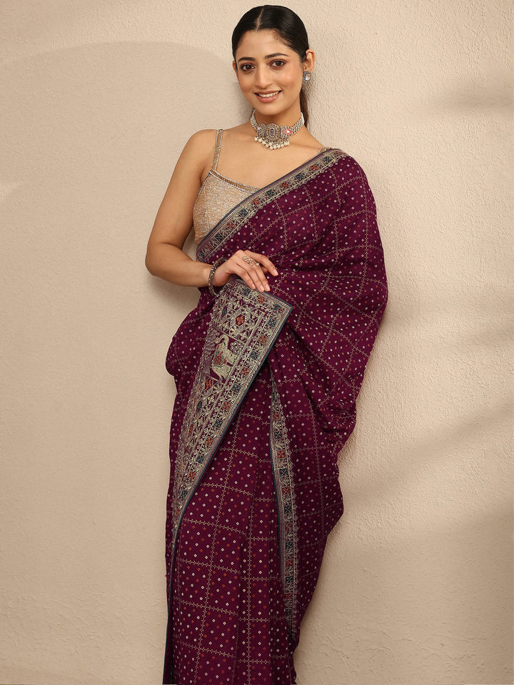 Maroon Bandhani Printed Silk Blend Saree With Unstitched Blouse Piece