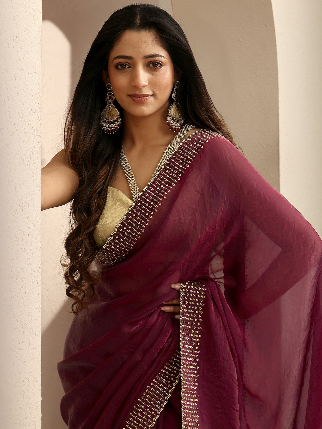 Maroon Embellished Silk Blend Saree With Unstitched Blouse Piece