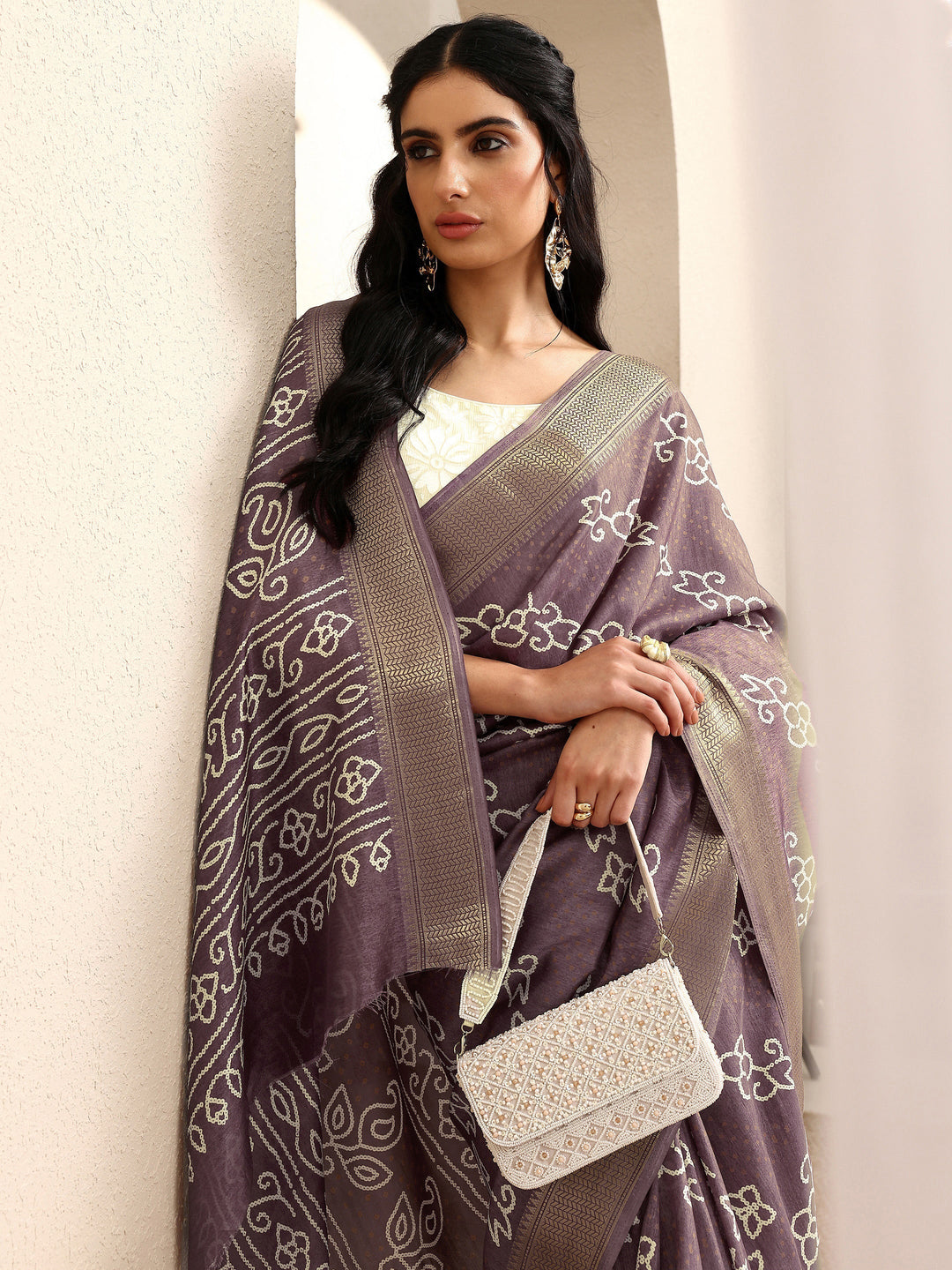 Mauve Bandhani Printed Silk Blend Saree With Unstitched Blouse Piece