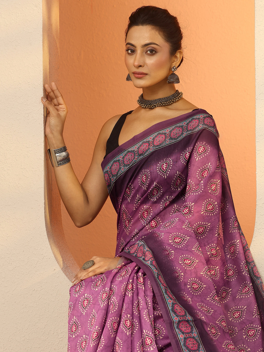 Mauve Printed Silk Blend Saree With Unstitched Blouse Piece