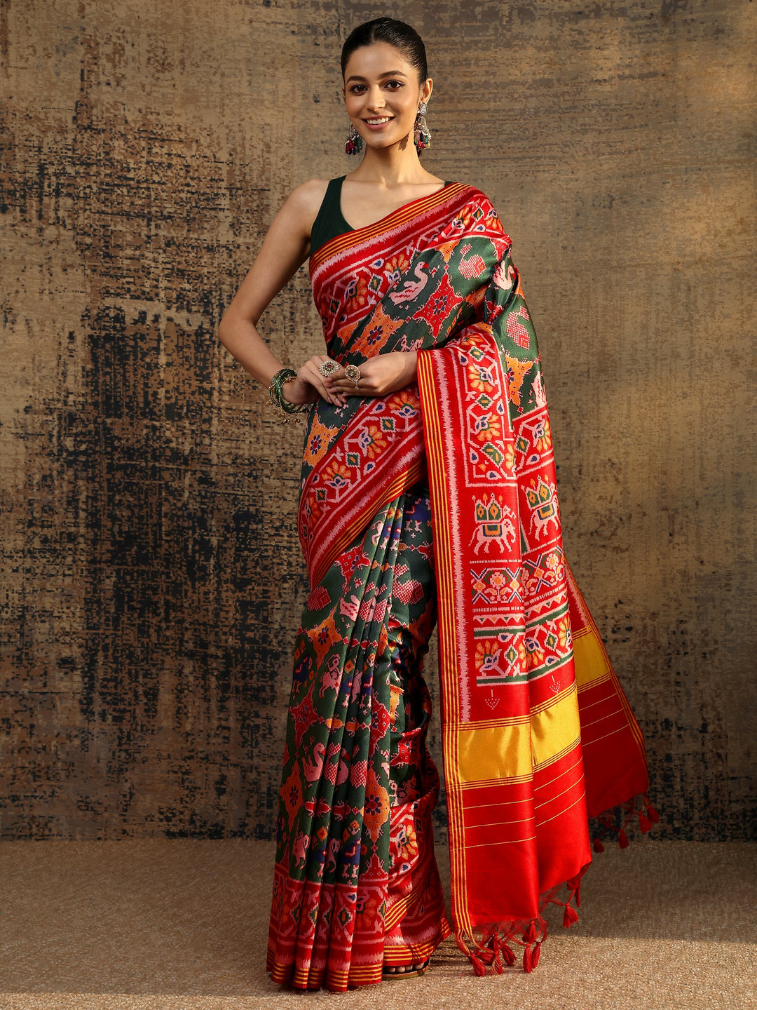Multi Printed Silk Saree With Unstitched Blouse Piece