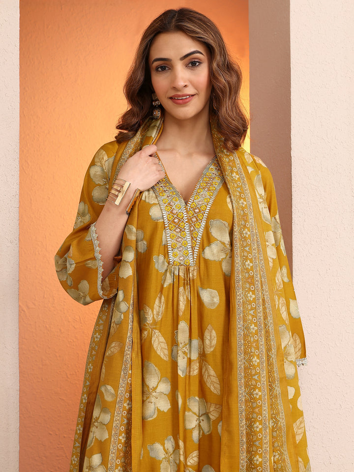 Mustard Printed Silk blend Straight Suit Set With Dupatta