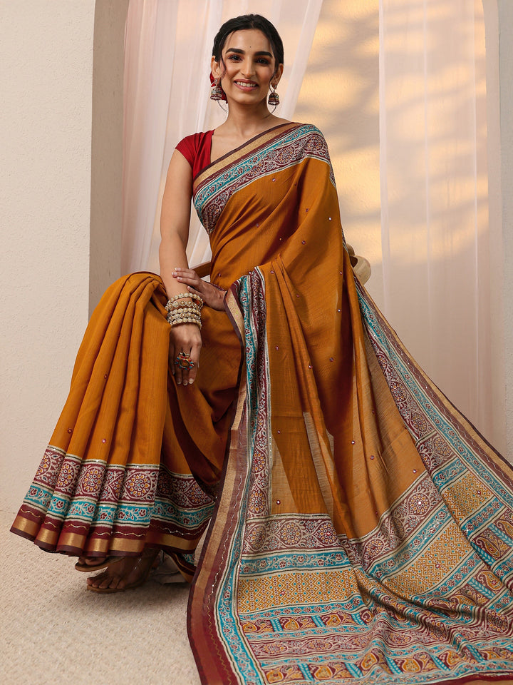 Mustard Solid Silk Blend Saree With Unstitched Blouse Piece