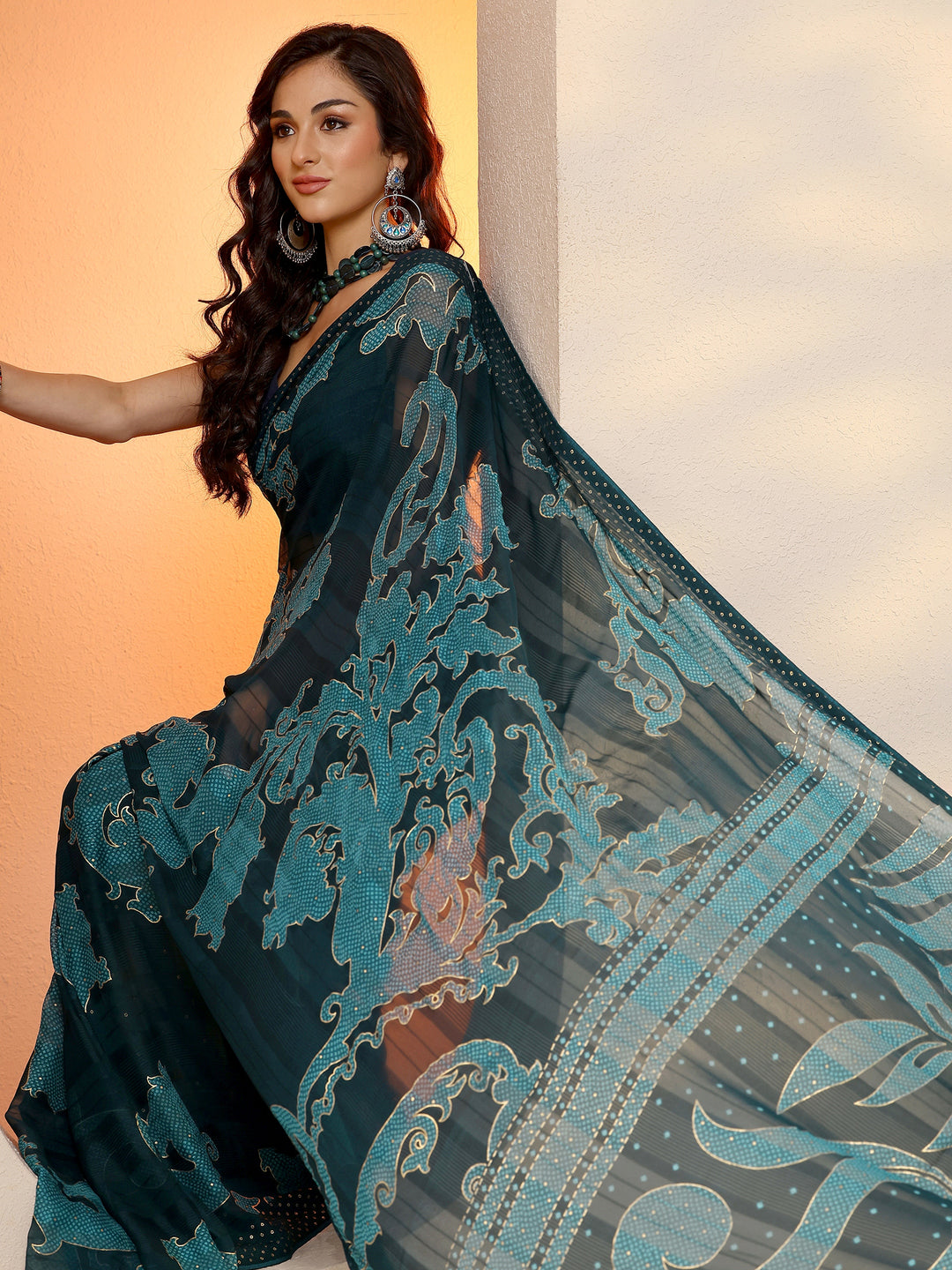 Navy Blue Bandhani Printed Georgette Saree With Unstitched Blouse Piece