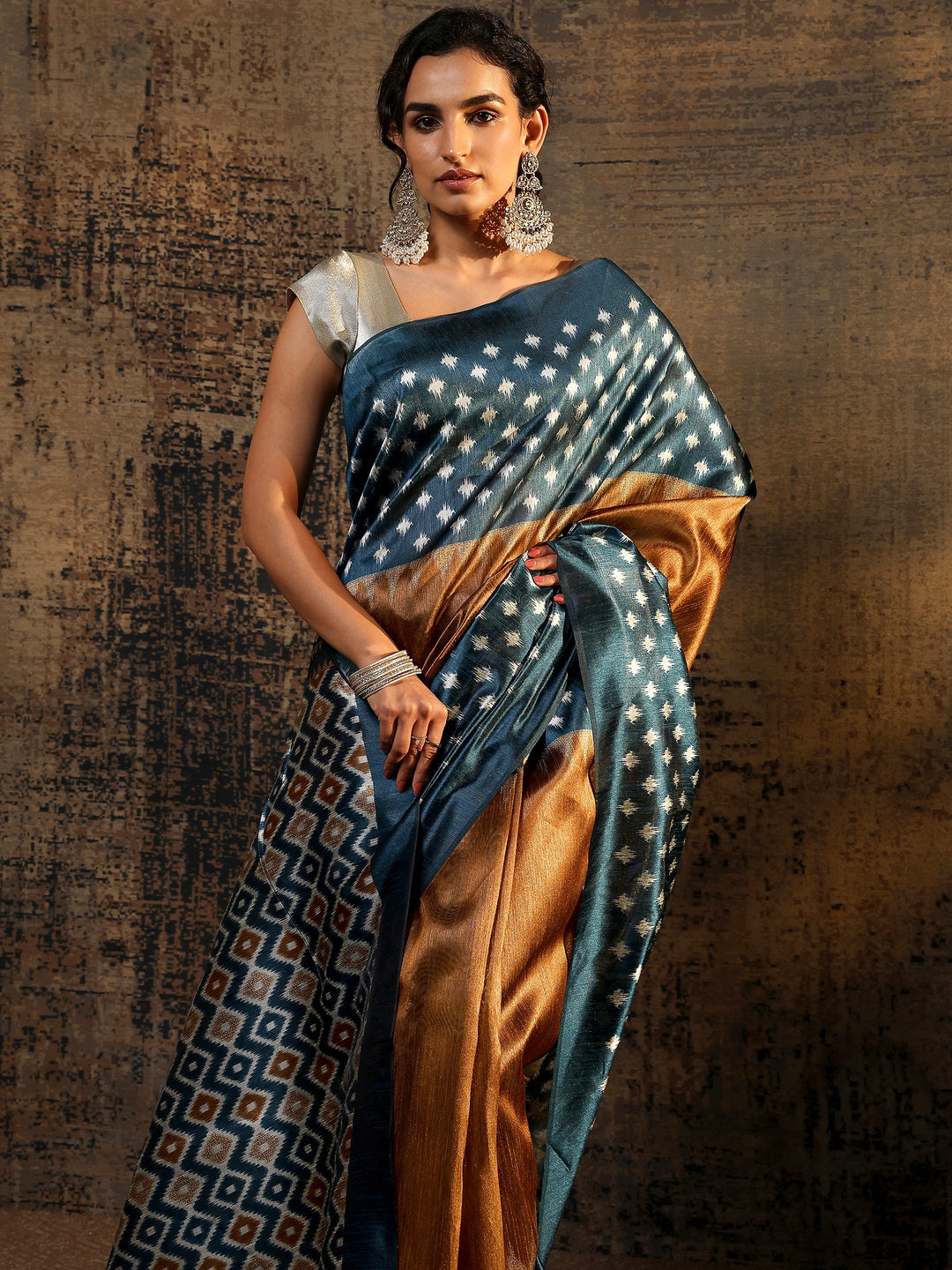 Navy Blue Ikat Solid Silk Saree With Unstitched Blouse Piece