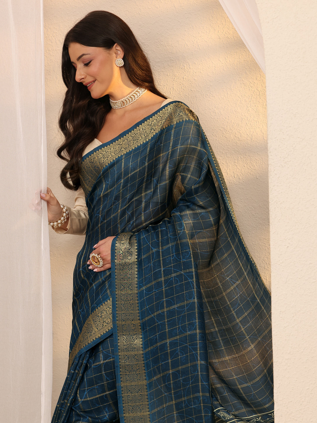 Navy Blue Patola Silk Blend Saree 
With Unstitched Blouse Piece