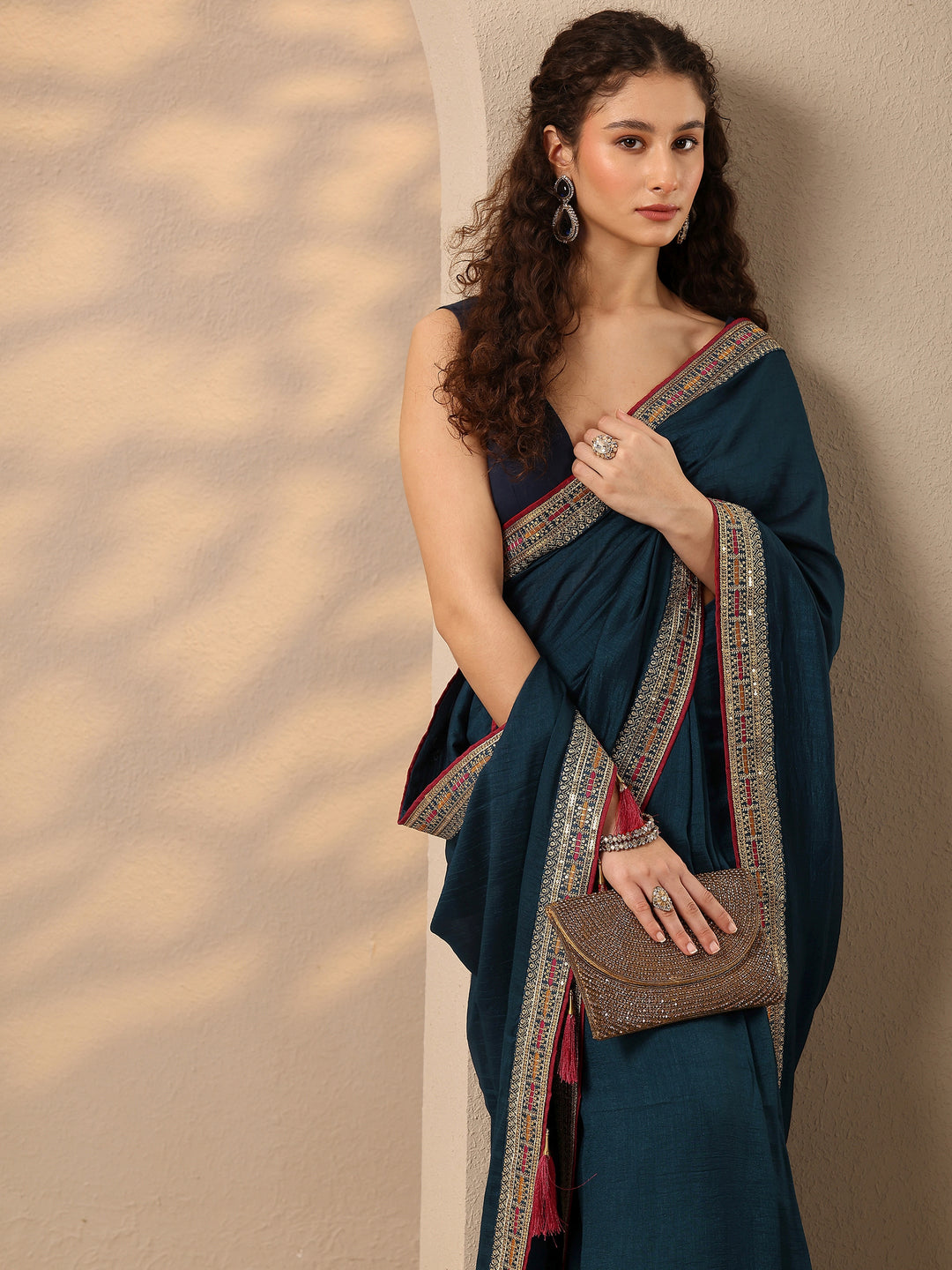 Navy Blue Solid Silk Blend Saree With Unstitched Blouse Piece