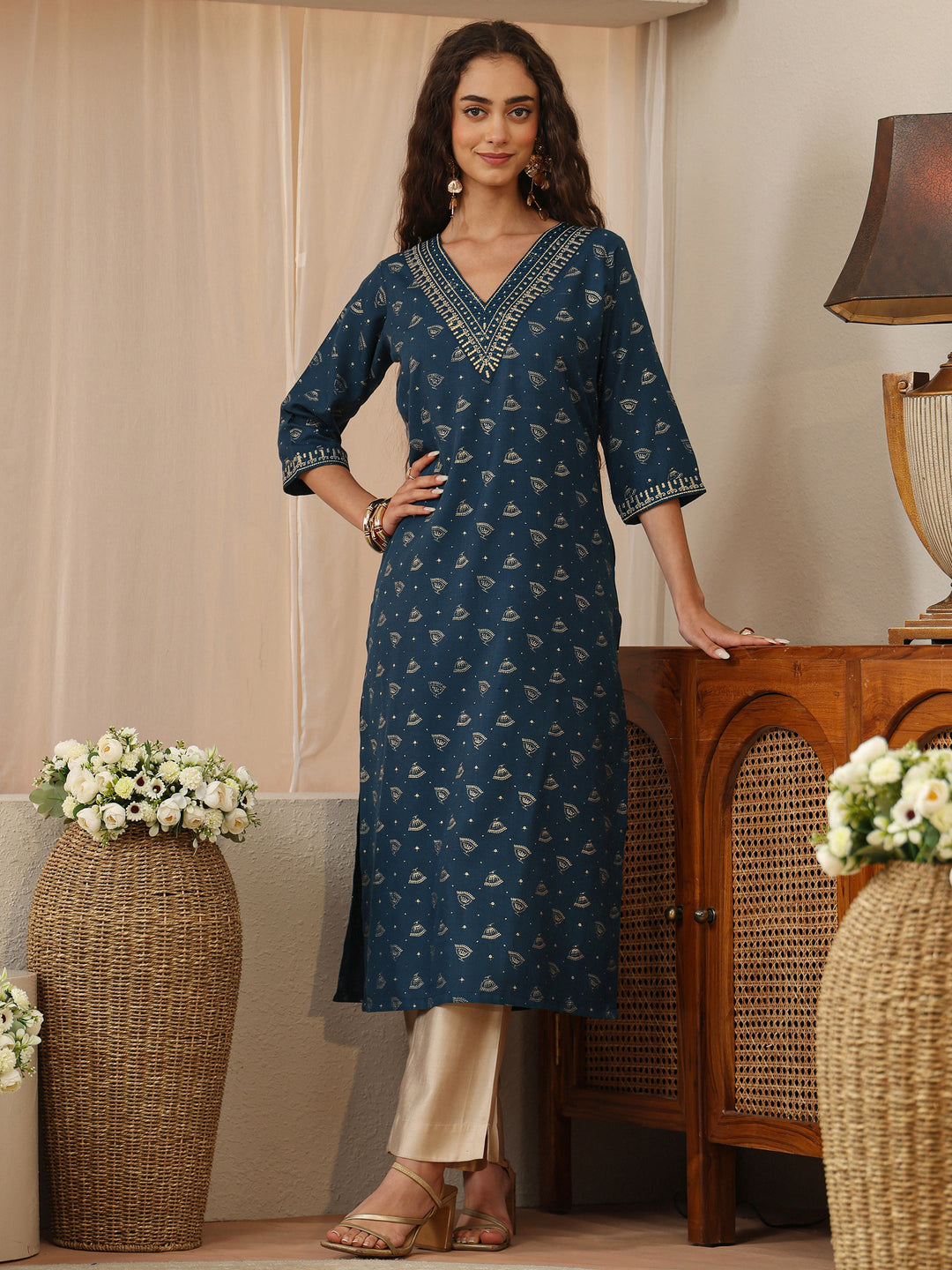Blue Ethnic Woven Design Cotton Blend Straight Kurta