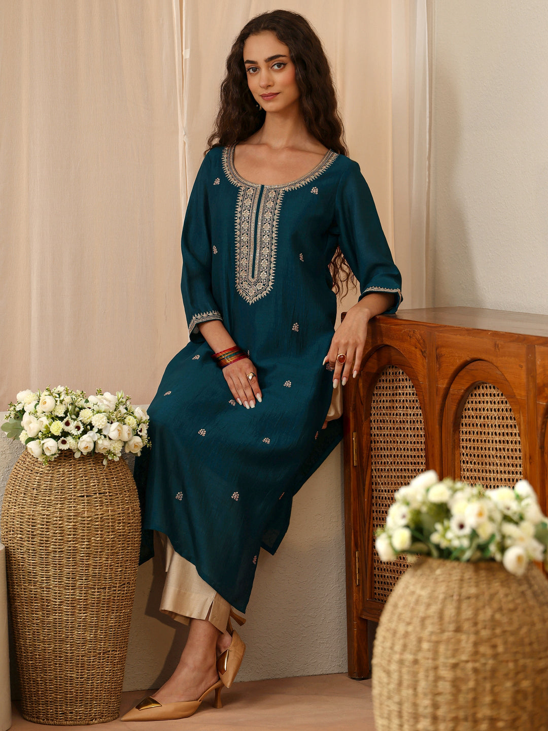 Teal Green Embroidered Silk Blend Straight Kurta
