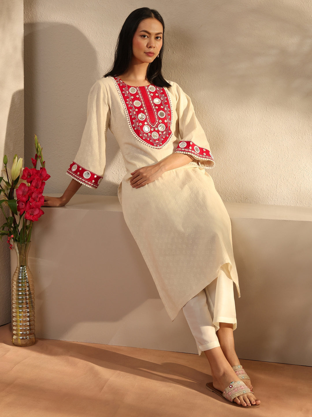 Off White Embroidered Cotton Straight Kurta