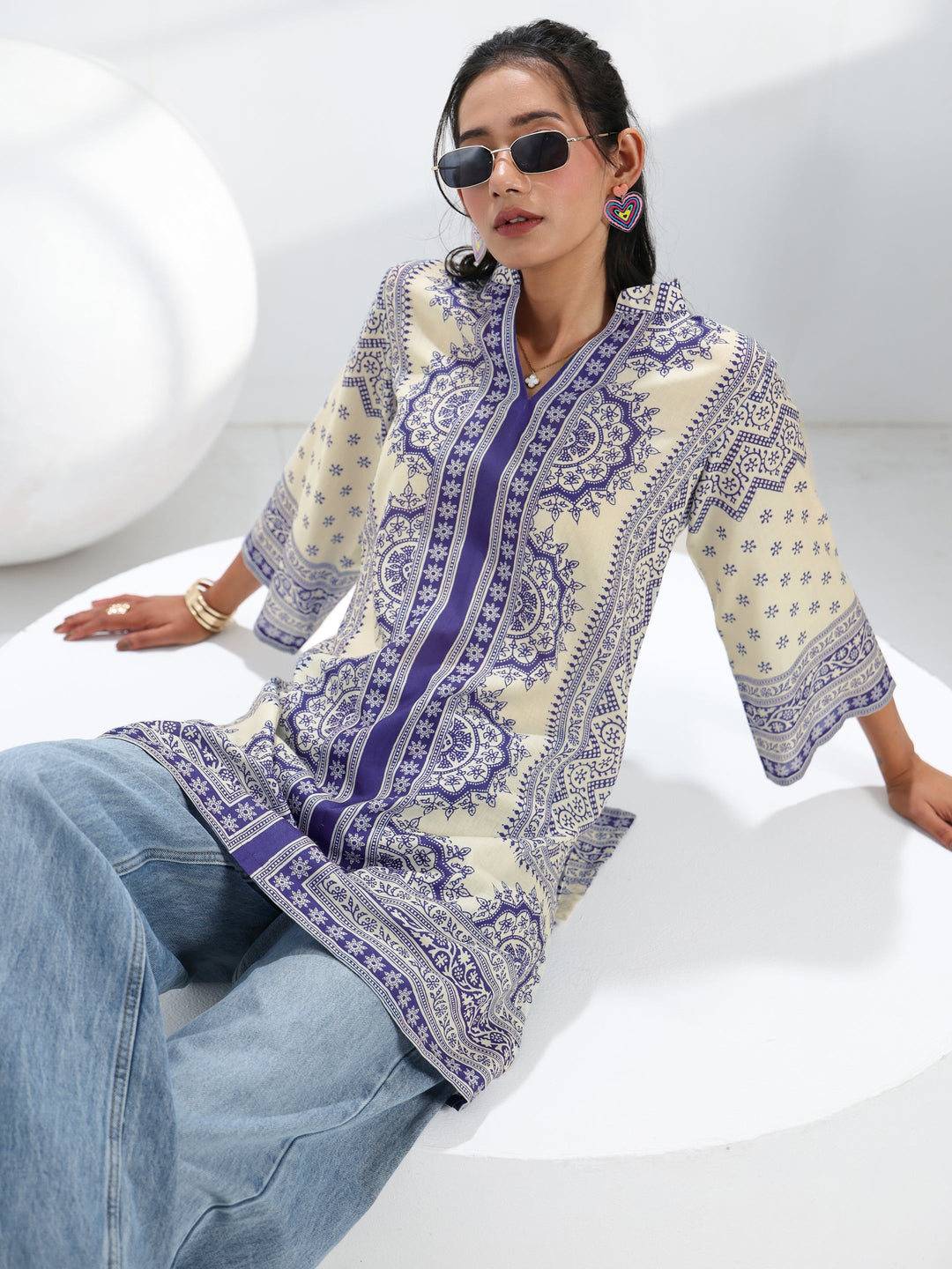 Off White Ethnic Printed Cotton Blend Straight Short Kurti
