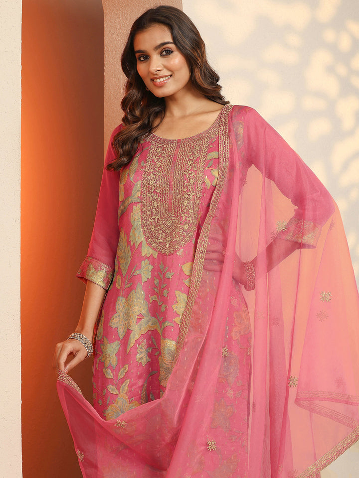 Peach Printed Silk Blend Straight Suit Set With Dupatta