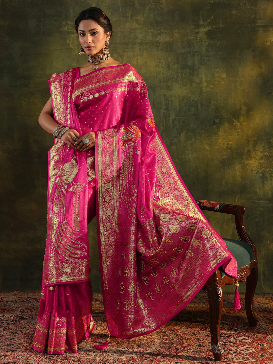 Pink Embellished Silk Saree With Unstitched Blouse And Dupatta