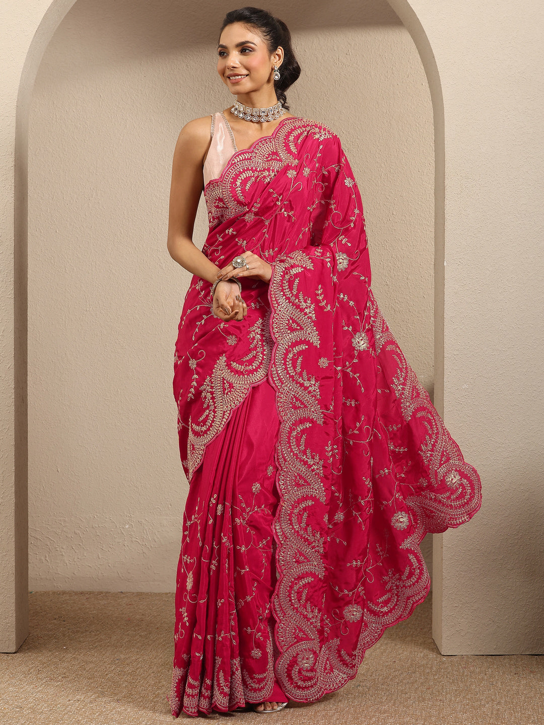 Pink Embroidered Silk Blend Saree With Unstitched Blouse Piece