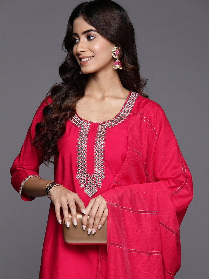 Pink Embroidered Silk Blend Straight Suit With Dupatta