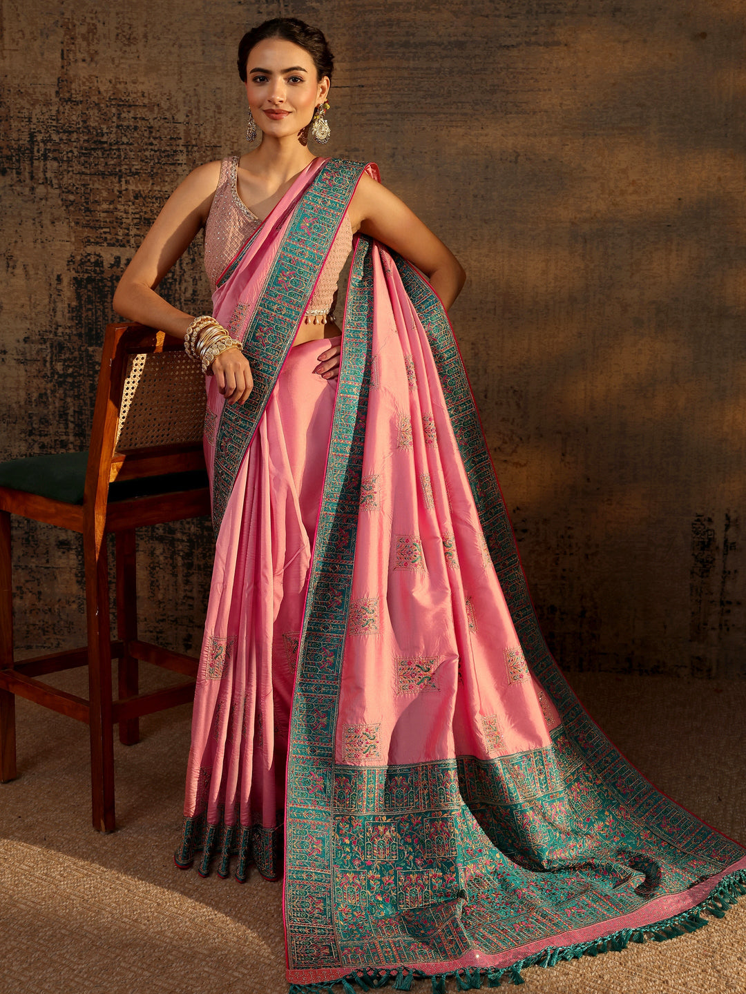 Pink Ethnic Motifs Embroidered Silk Blend Saree With Unstitched Blouse Piece