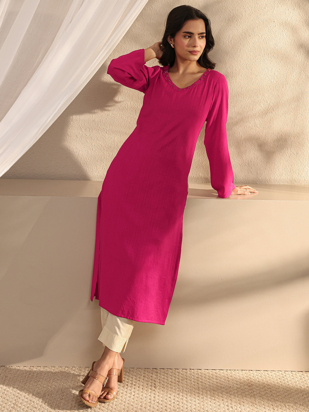 Pink Ethnic Woven Design Viscose Rayon Straight Kurta