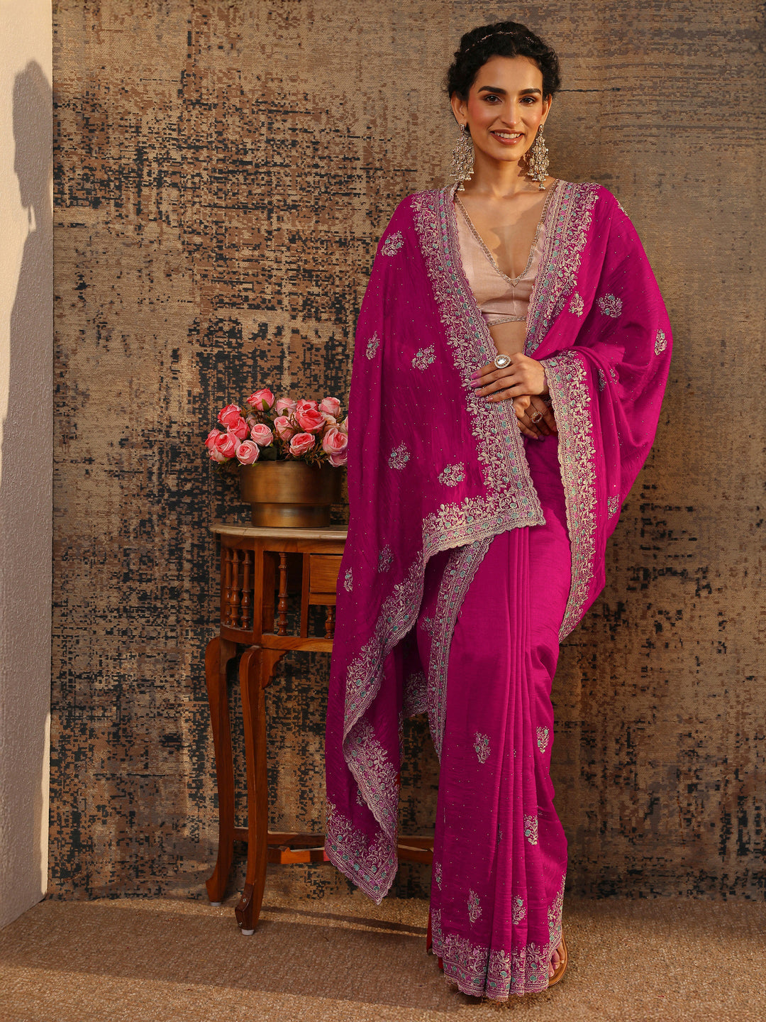 Pink Floral Embellished Silk Blend Saree With Unstitched Blouse Piece