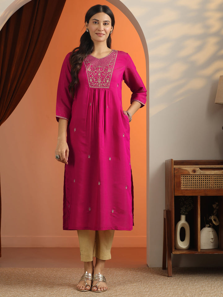 Pink Floral Embroidered Silk Blend Straight Kurta