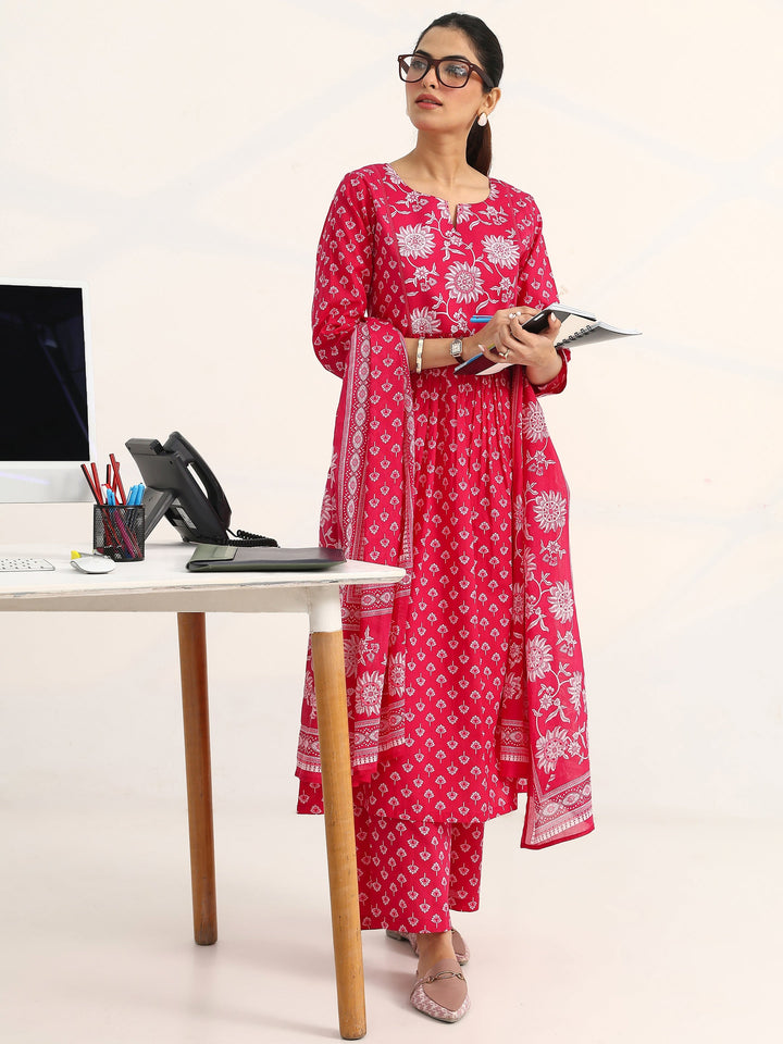 Pink Floral Printed Cotton Blend Straight Suit Set With Dupatta