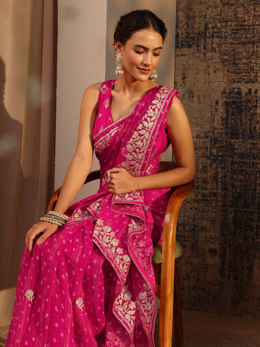 Pink Floral Printed Tissue Saree With Unstitched Blouse Piece