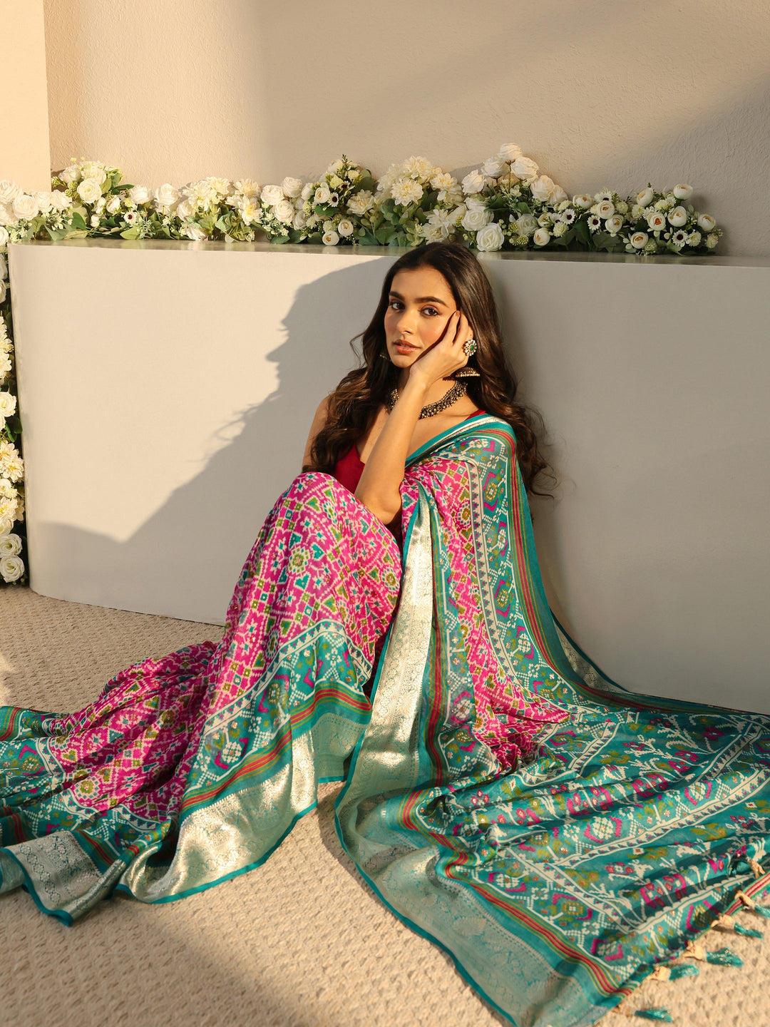 Pink Pochampally Ikkat Chiffon Saree With Unstitched Blouse Piece