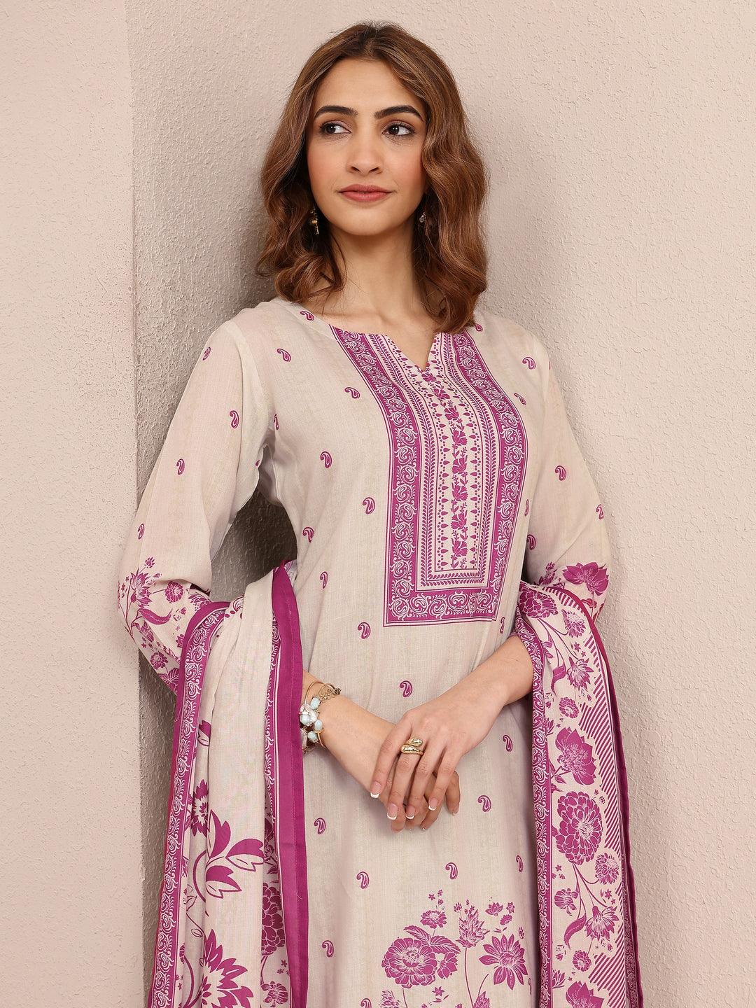 Pink Printed cotton blend Straight Suit Set With Dupatta