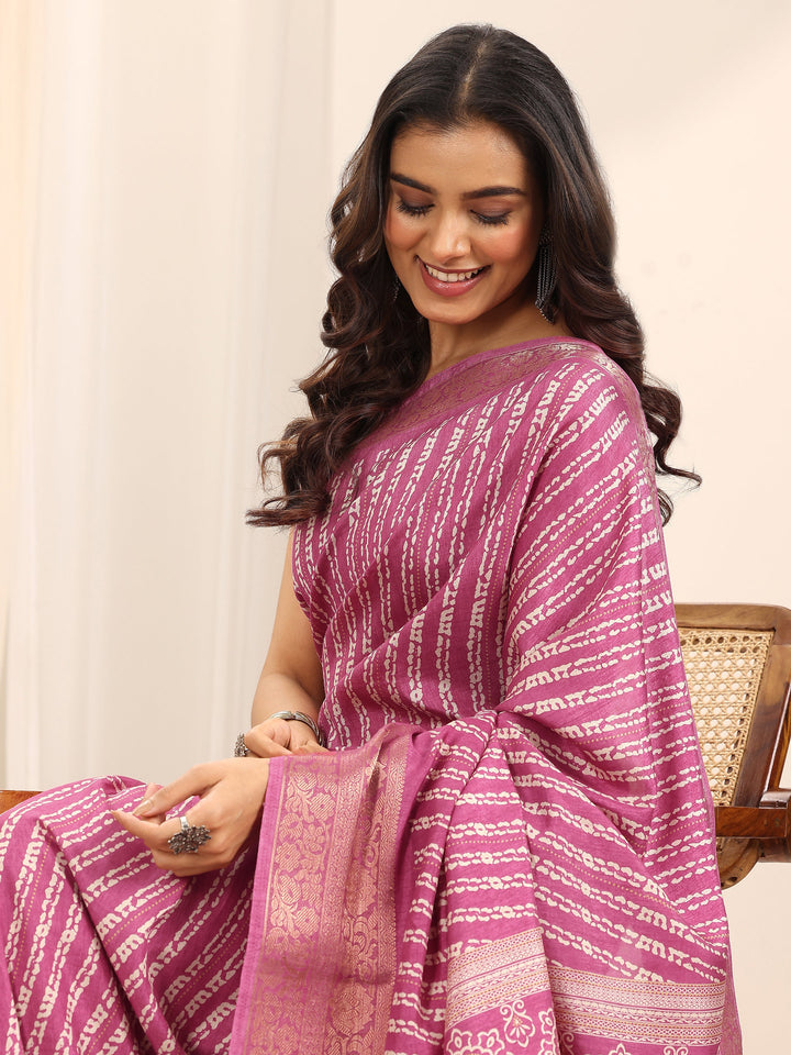 Pink Printed Silk Blend Saree With Unstitched Blouse Piece
