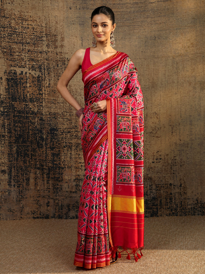 Pink Printed Silk Saree With Unstitched Blouse Piece