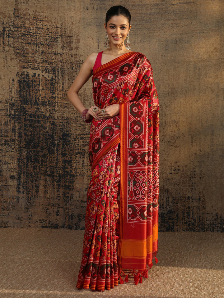 Pink Printed Silk Saree With Unstitched Blouse Piece