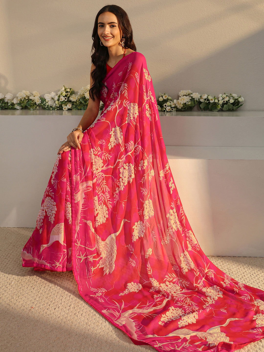 Pink Quirky Printed Georgette Saree With Unstitched Blouse Piece