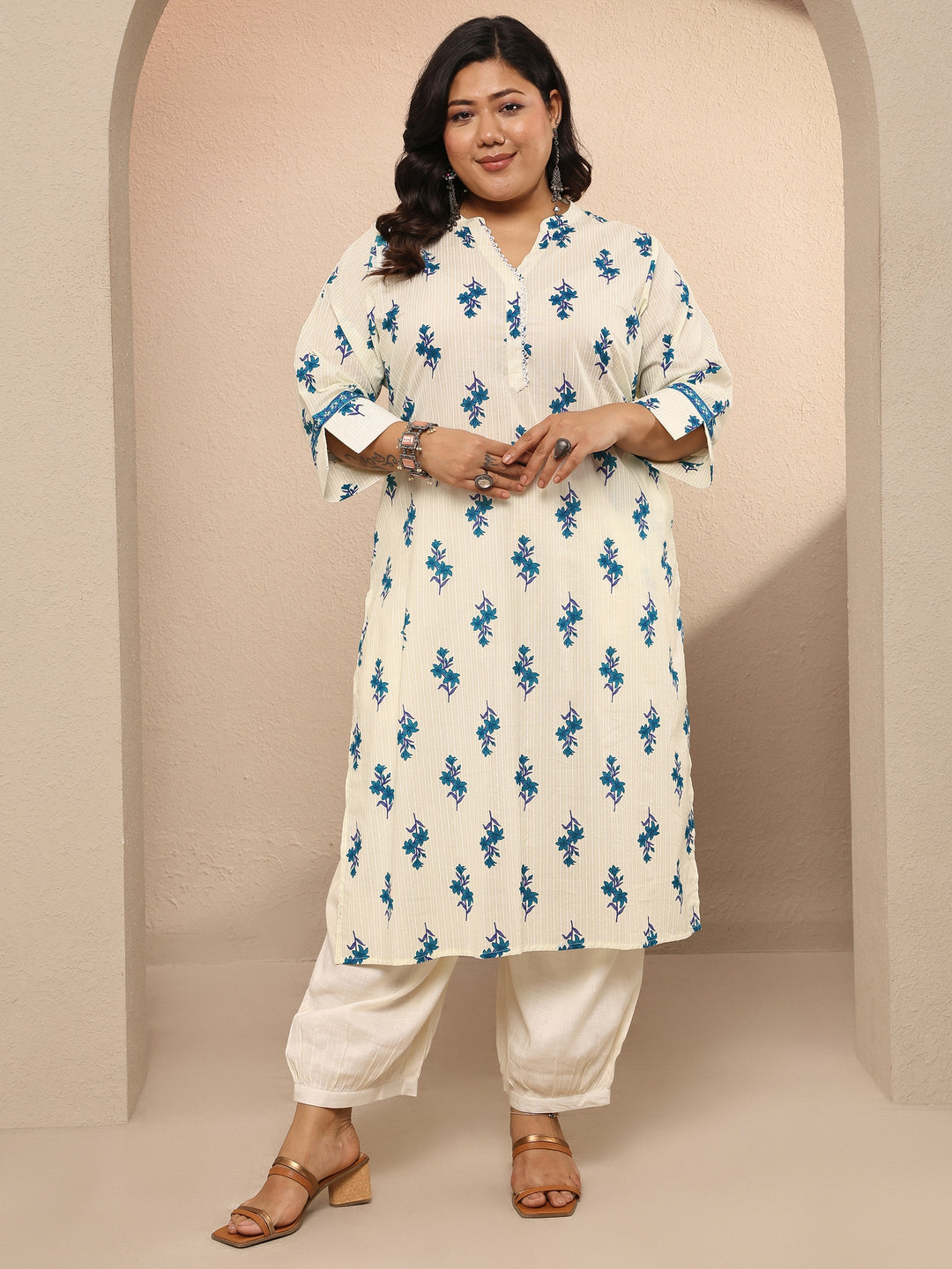 Plus Size Off White Printed Cotton Straight Kurta