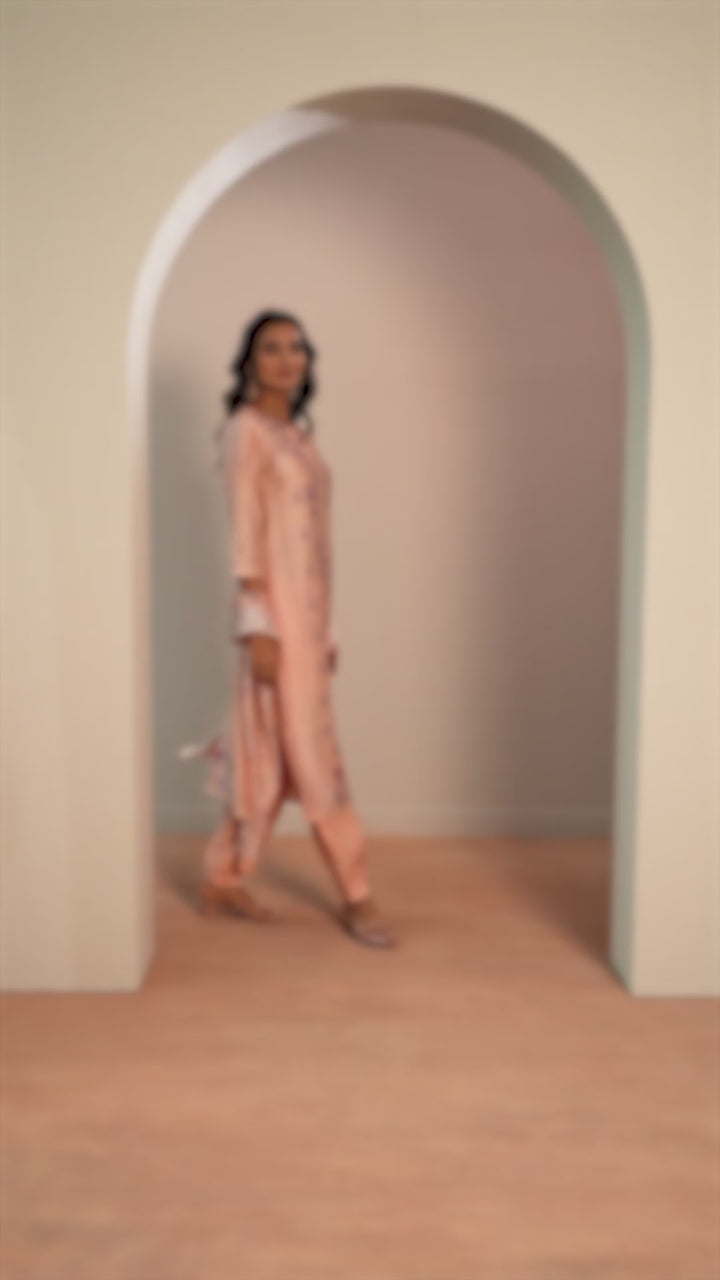 Peach Printed Silk Blend Straight Suit Set With Dupatta