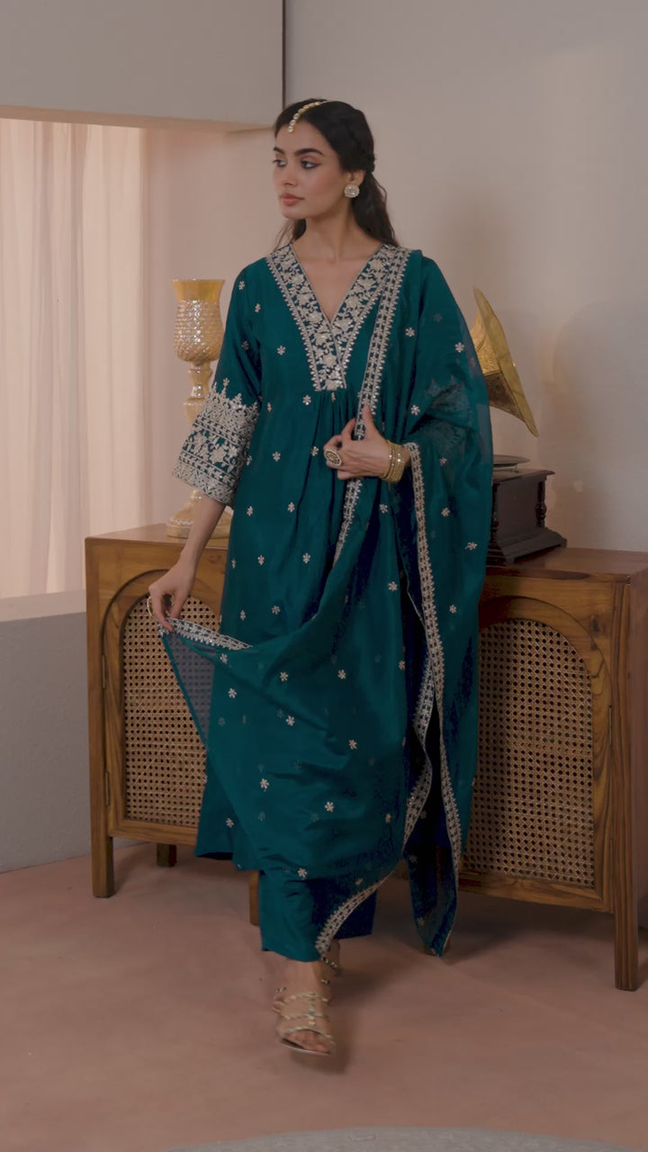 Teal Embroidered Silk Blend Anarkali Suit Set With Dupatta