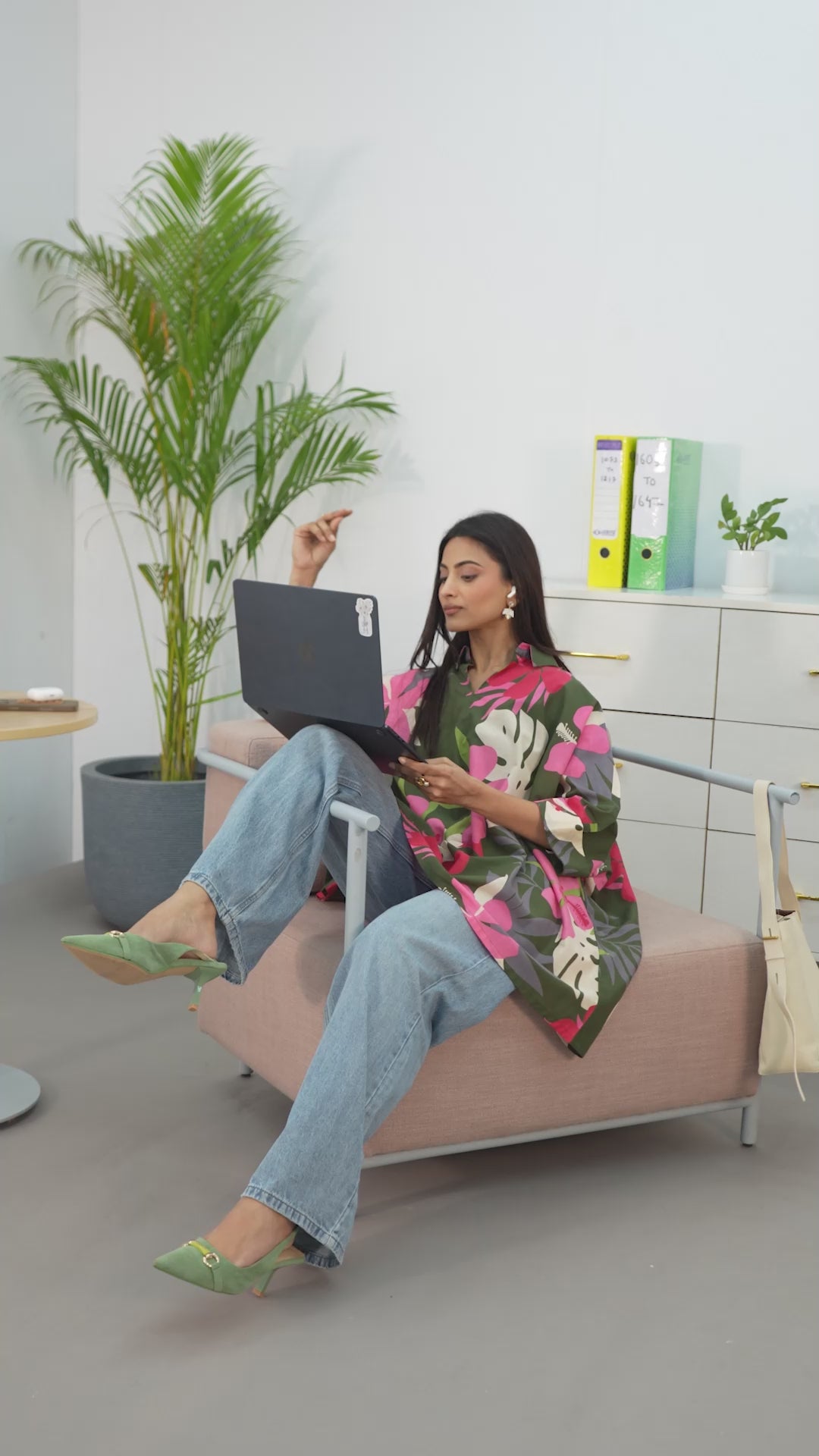 Green Floral Printed Cotton Blend A-Line Short Kurti