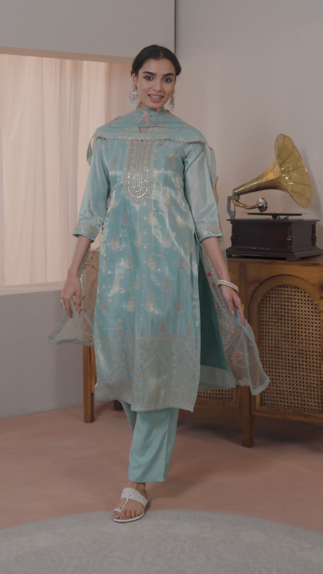 Sea Green Embroidered Silk Blend Straight Suit Set With Dupatta