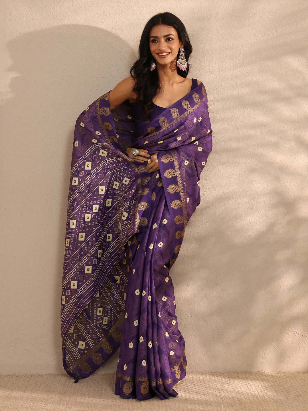 Purple Bandhani Printed Silk Blend Saree 
With Unstitched Blouse Piece
