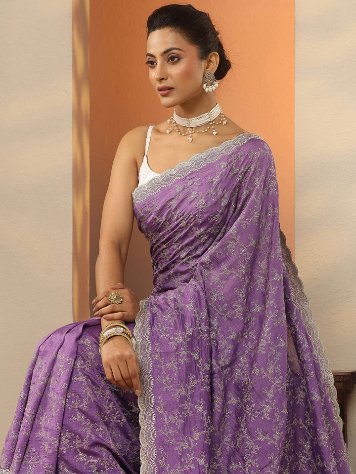 Purple Embroidered Silk Blend Saree With Unstitched Blouse Piece