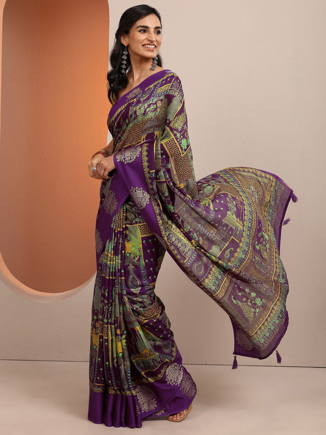 Purple Printed Silk Blend Saree With Unstitched Blouse Piece