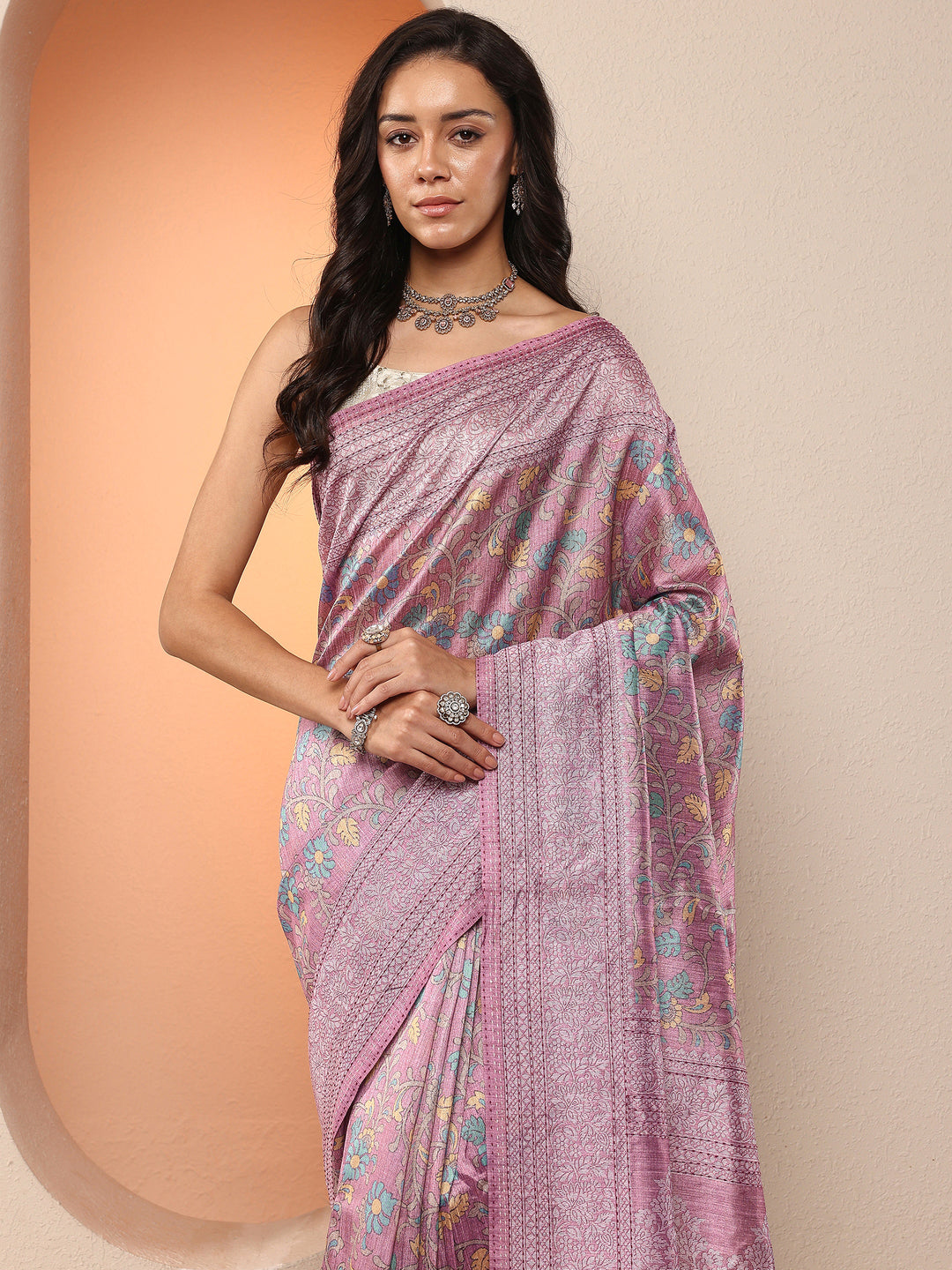 Purple Printed Silk Blend Saree With Unstitched Blouse Piece