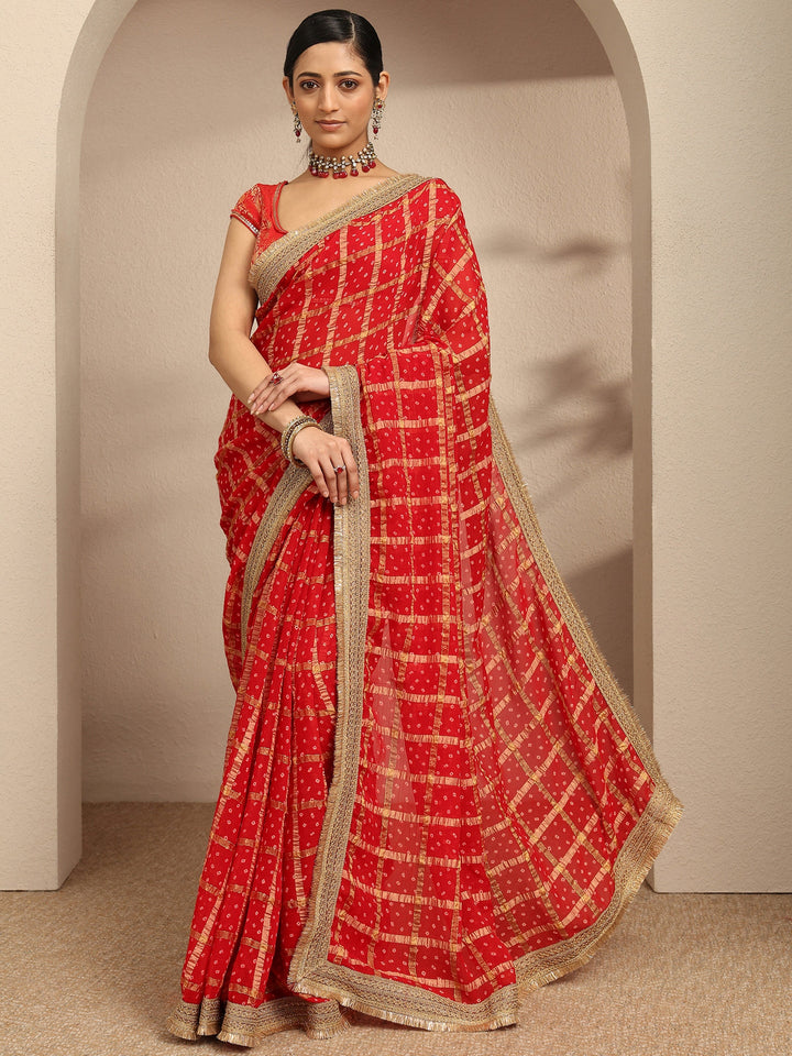 Red Bandhani Printed Silk Blend Saree With Unstitched Blouse Piece