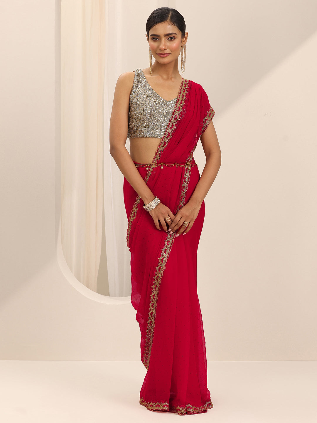 Red Embroidered Chiffon Saree With Unstitched Blouse Piece