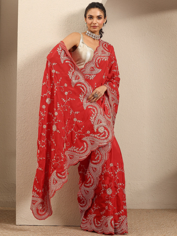 Red Embroidered Silk Blend Saree With Unstitched Blouse Piece