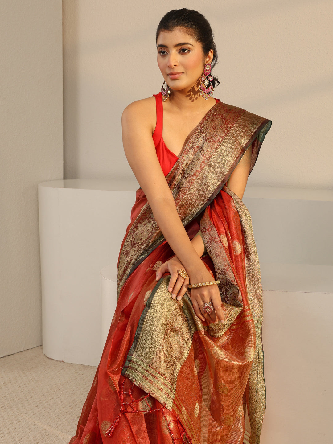 Red Ethnic Woven Design Silk Blend Saree With Unstitched Blouse Piece