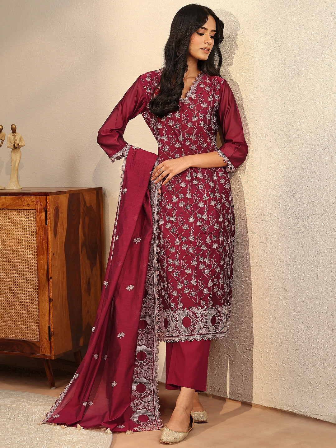 Red Floral Embroidered Chanderi Silk Straight Suit Set