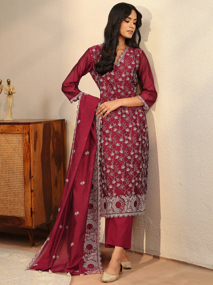 Red Floral Embroidered Chanderi Silk Straight Suit Set